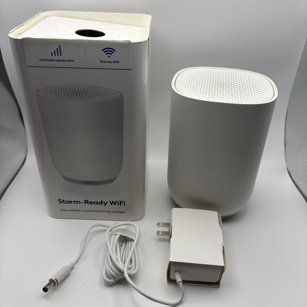 Xfinity 306855 Storm-Ready Wifi Extender 8 Internal Antennas Support